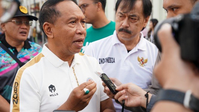Menpora RI Zainudin Amali menyampaikan rasa prihatin dan rasa duka mendalam terhadap korban meninggal dunia usai pertandingan Liga 1 antara Arema vs Persebaya di Stadion Kanjuruhan Malang.