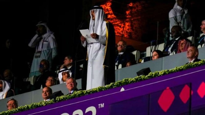 Emir Qatar Sheikh Tamim bin Hamad Al Thani dalam pembukaan Piala Dunia 2022