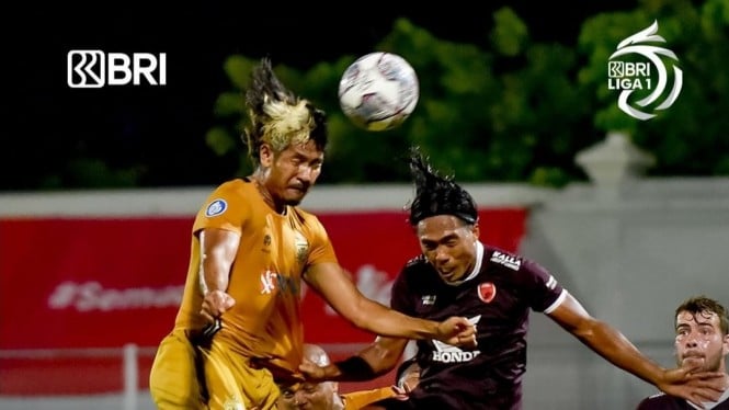 Pertandingan PSM vs Bhayangkara FC