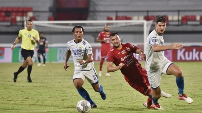 Persija Jakarta vs Persib Bandung di Liga 1 2021/2022