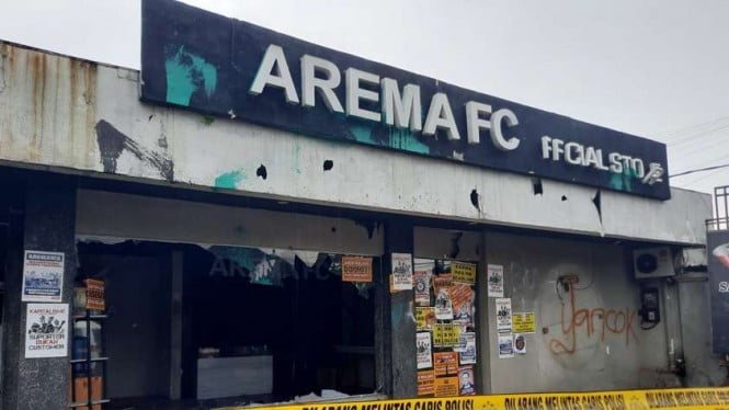 Kantor Arema FC porak-poranda usai didemo Aremania