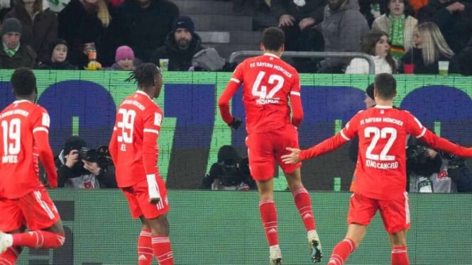 Pemain Bayern Munich rayakan gol