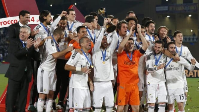 Pemain Real Madrid merayakan gelar juara Piala Dunia Klub 2014