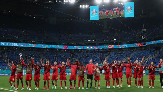 Timnas Belgia merayakan kemenangan atas Rusia di EURO 2020