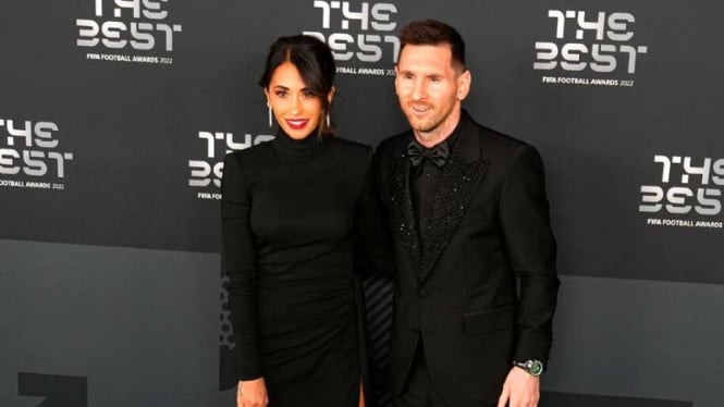 Lionel Messi dan istrinya Antonela Roccuzzo di malam penghargaan FIFA